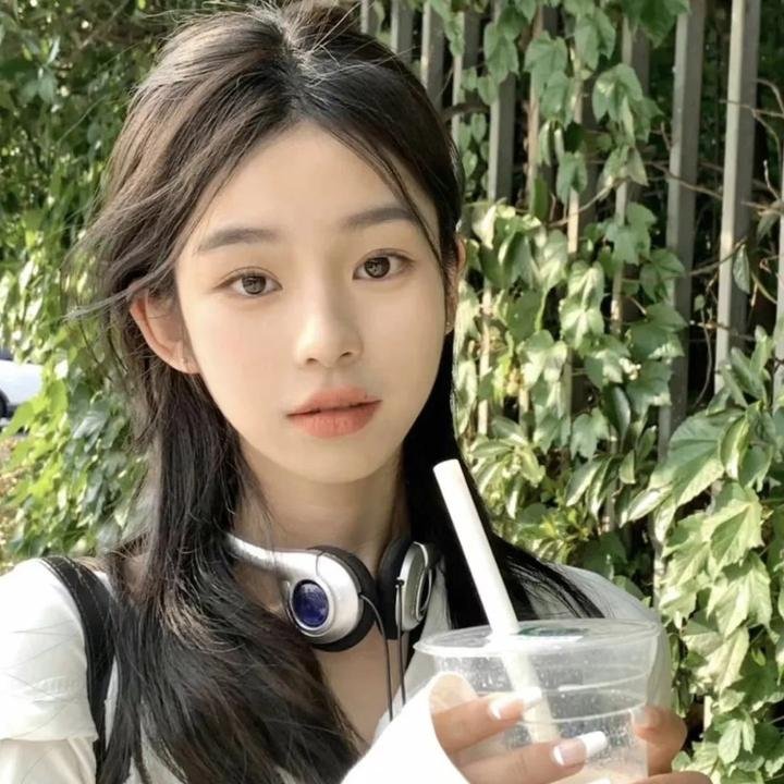 全网黑的我靠综艺逆袭成CP之王